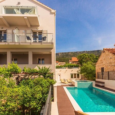 Bol Summer Residence Екстериор снимка